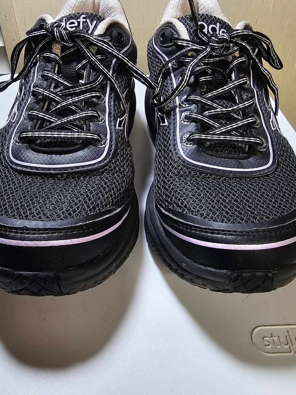 GDefy Gravity Defyer Walking Shoes Size 8 Black Purple Comfort Sneakers - Picture 4 of 13